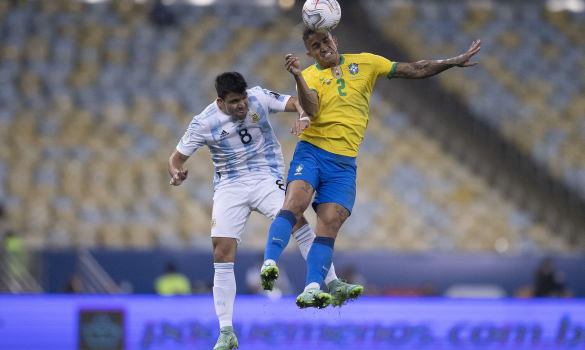 ELIMINATÓRIAS: Brasil busca revanche contra Argentina após vice na Copa América
