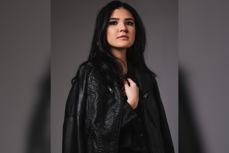 NOVO SINGLE: Amanda Hikague lança 'Lucky Baby' e consolida pop rock alternativo