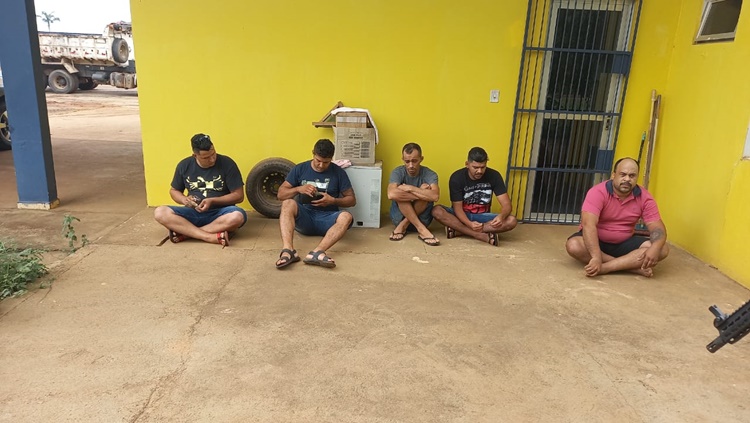 ARROMBAMENTO: Quadrilha de Porto Velho é presa na BR-364 após invadir Banco do Brasil