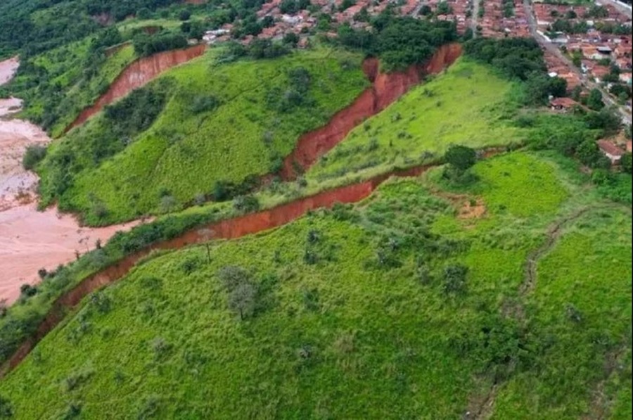 DESESPERO: Chuvas causam seis mortes, desalojamentos e erosões no Maranhão
