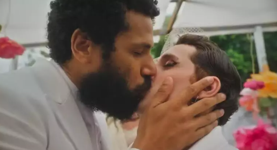 TERRA E PAIXÃO: Kelvin e Ramiro protagonizam 1° casamento gay da história das novelas