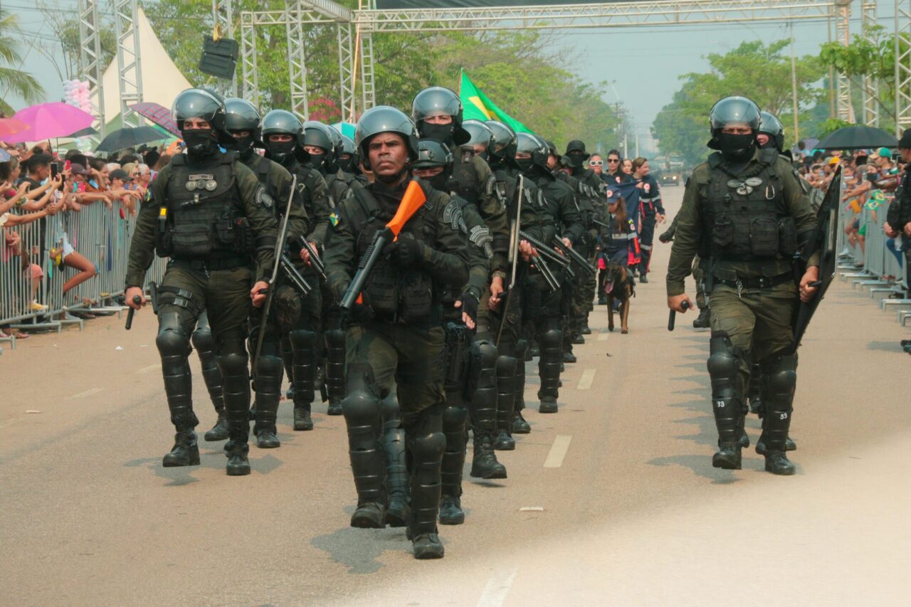 DESFILE CÍVICO-MILITAR: Dia da independência será marcado com desfile na avenida Santos Dumont