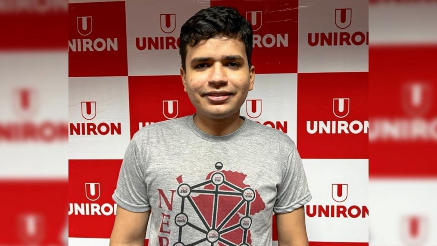 UNIRON: Egresso presta serviços para empresa inglesa