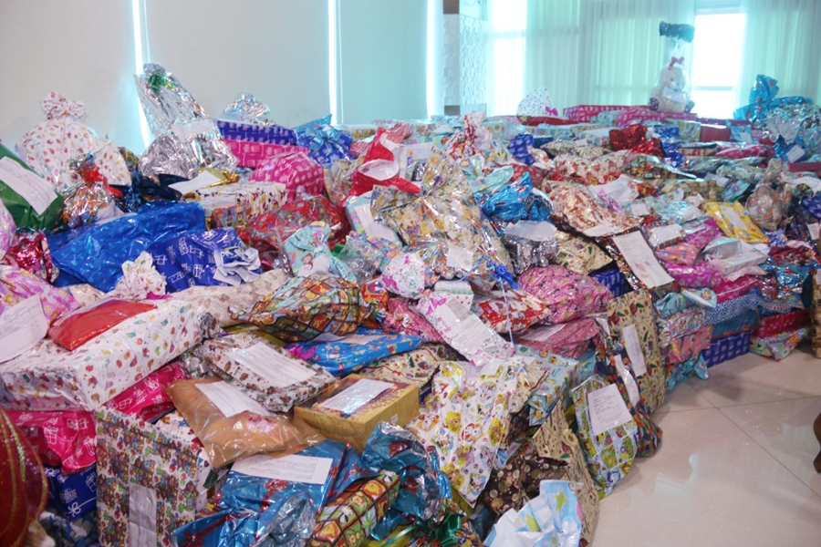 'PAPAI NOEL DOS CORREIOS': Começa a distribuição de cartinhas nas repartições públicas de Rondônia