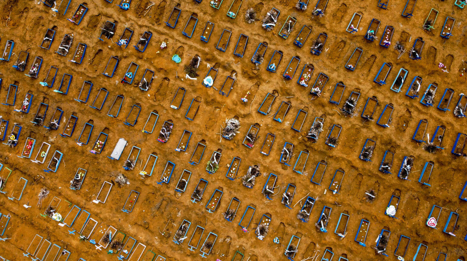 ENTERROS: Funerárias de todo o Brasil receberam alerta de plano de emergência