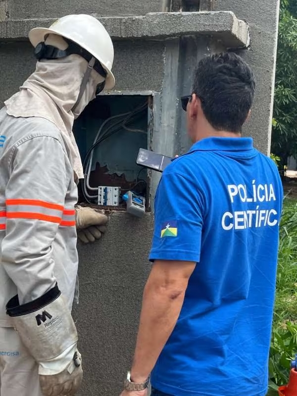 CLANDESTINIDADE: Polícia flagra furto de energia em salão de beleza de área nobre de Porto Velho