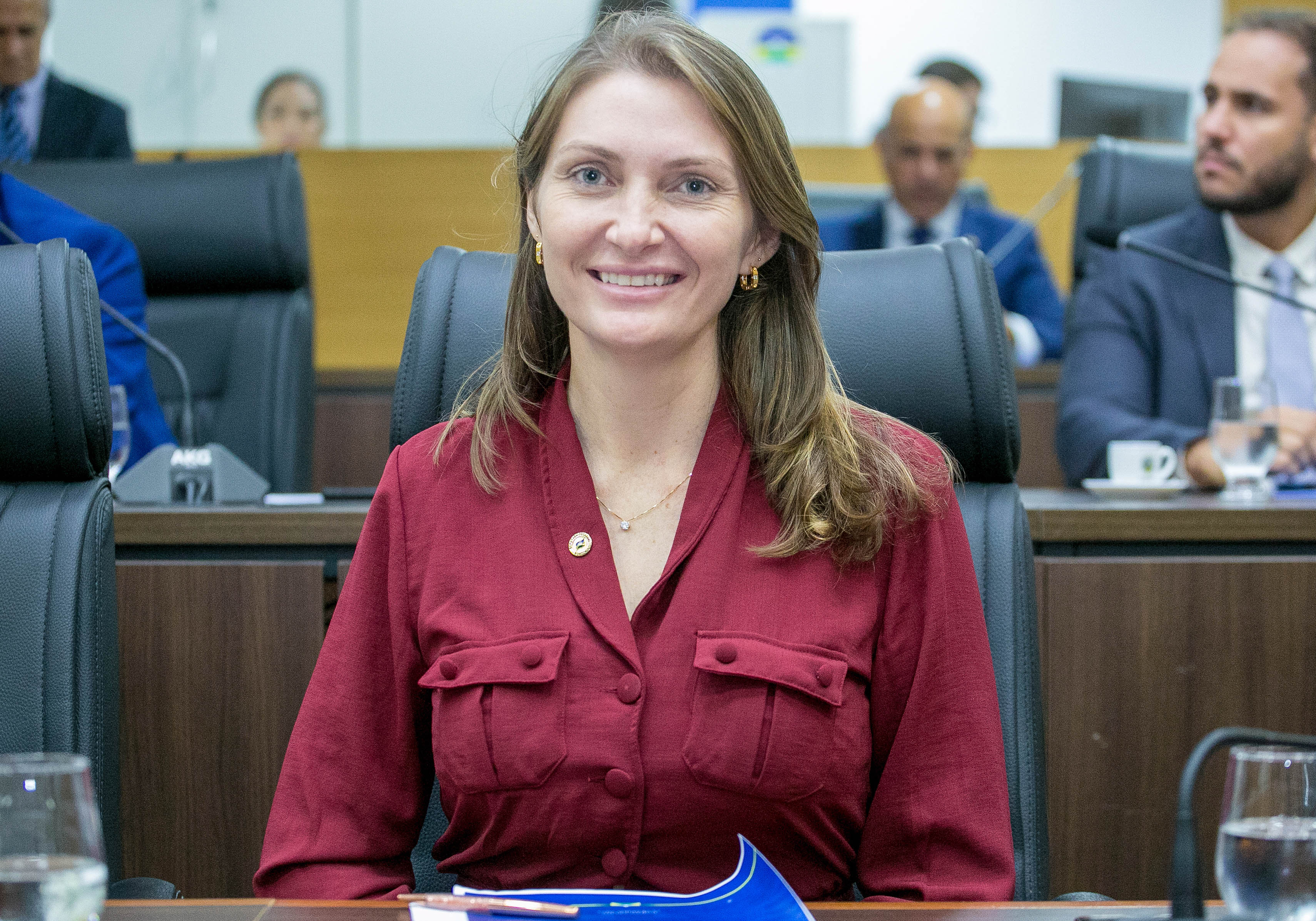 LEBRINHA: Deputada viabiliza R$ 2,4 milhões em recursos para ações de saúde nos municípios