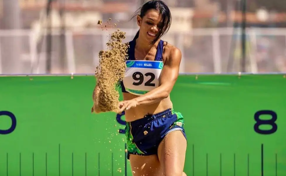 ATLETISMO: Medalhista de prata, acreana sonha com vaga para Paris e almeja o ‘Ouro’