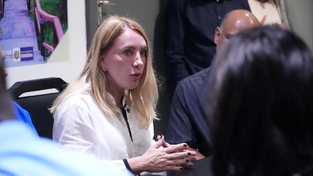 IEDA CHAVES: Deputada destina veículos para reforçar saúde e assistência social em Rolim