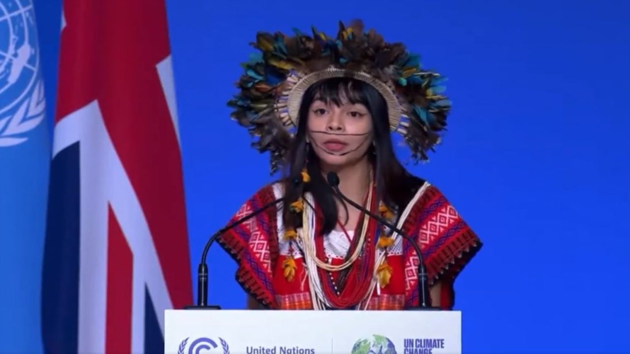 DIRETA: Indígena rondoniense faz duro discurso na conferência sobre o clima na Escócia