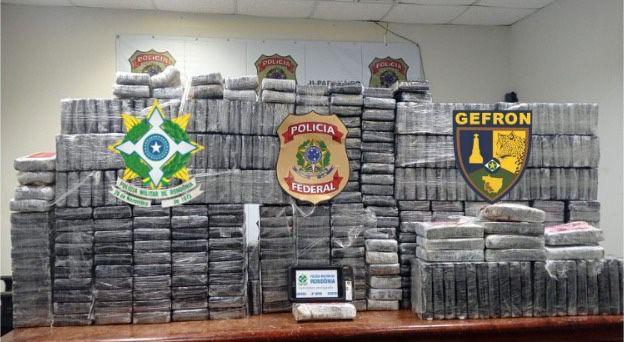 NA HILUX: PM e PF realizam apreensão de cerca de 400 quilos de cocaína em Rondônia 