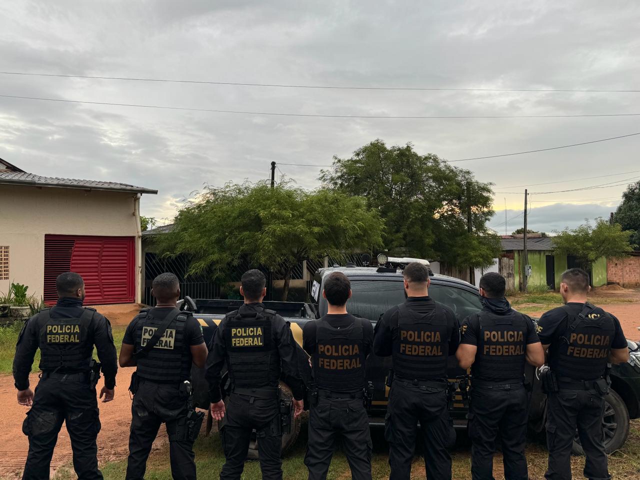 CARGA EXPLOSIVA: Operação da PF mira acusados de contrabando de gasolina da Bolívia 