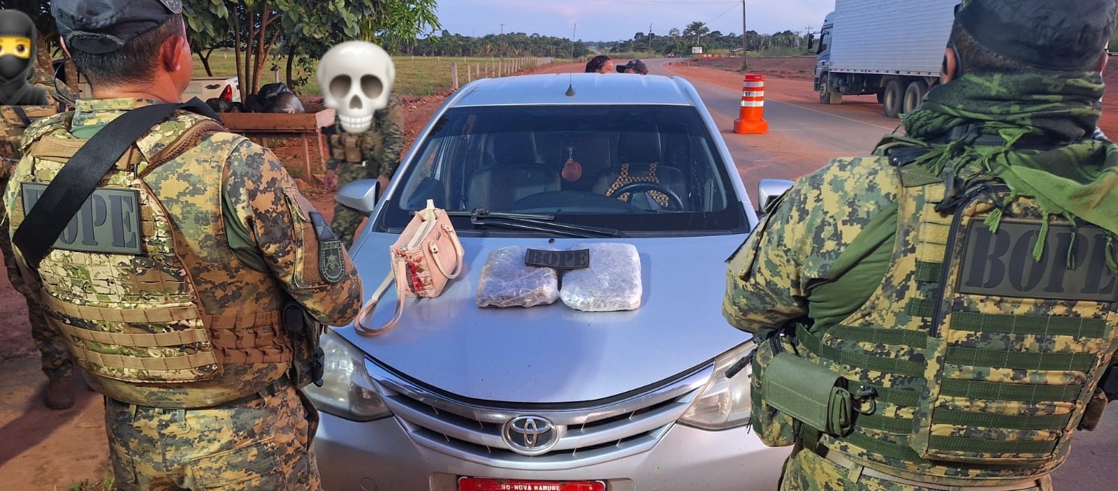 OPERAÇÃO PROTETOR: BOPE prende mulher em táxi trazendo tabletes de drogas da Bolívia 