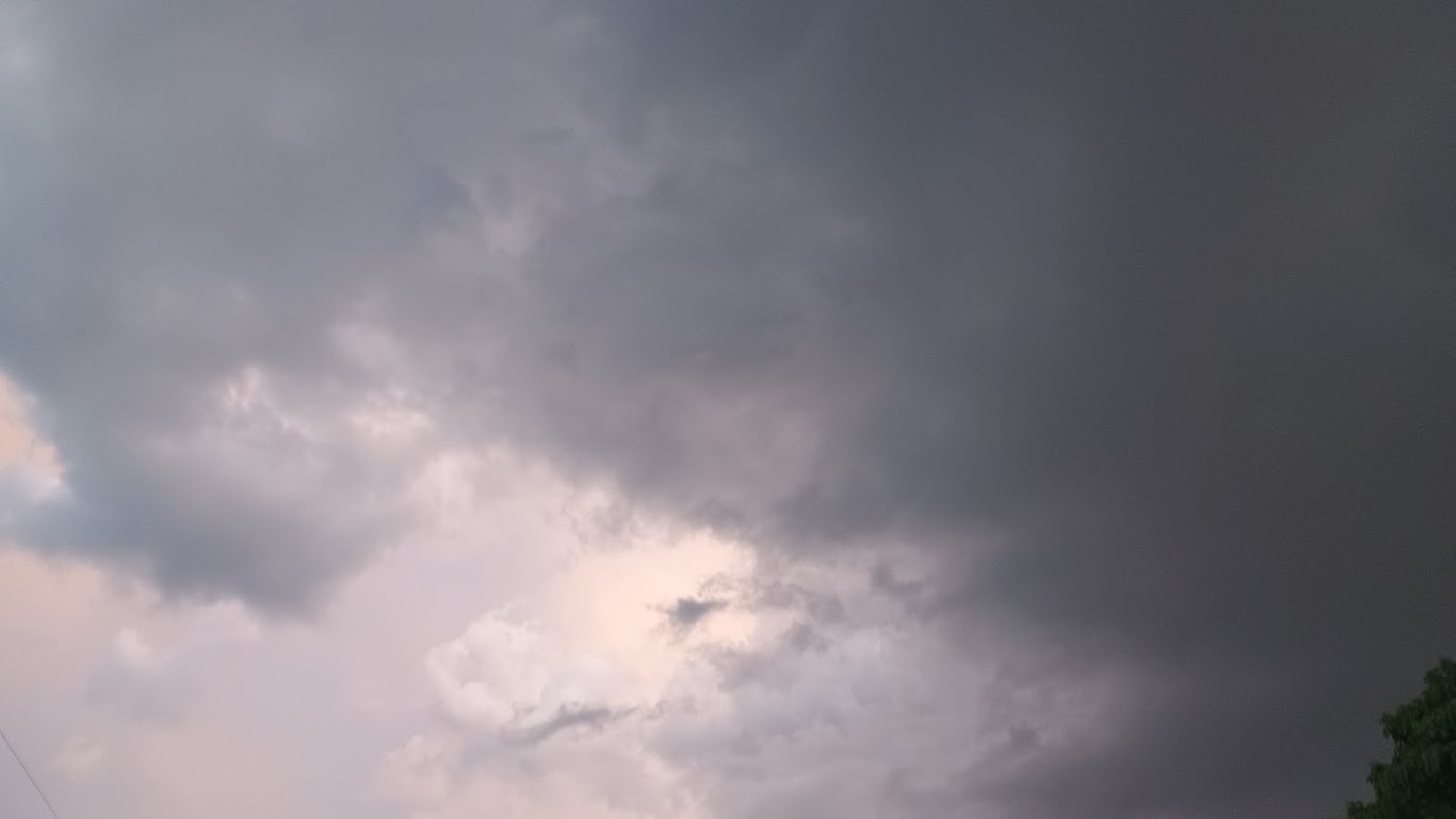 É ÁGUA…: Terça (30) em Rondônia tem possibilidade de chuvas intensas, até em Teixeirópolis