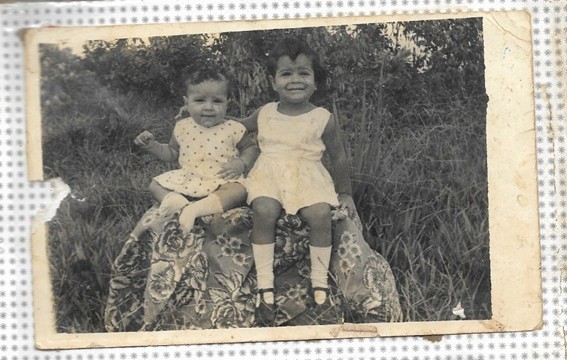 RETRATO DE MULHER: Leia a crônica 'Mães Paralelas'