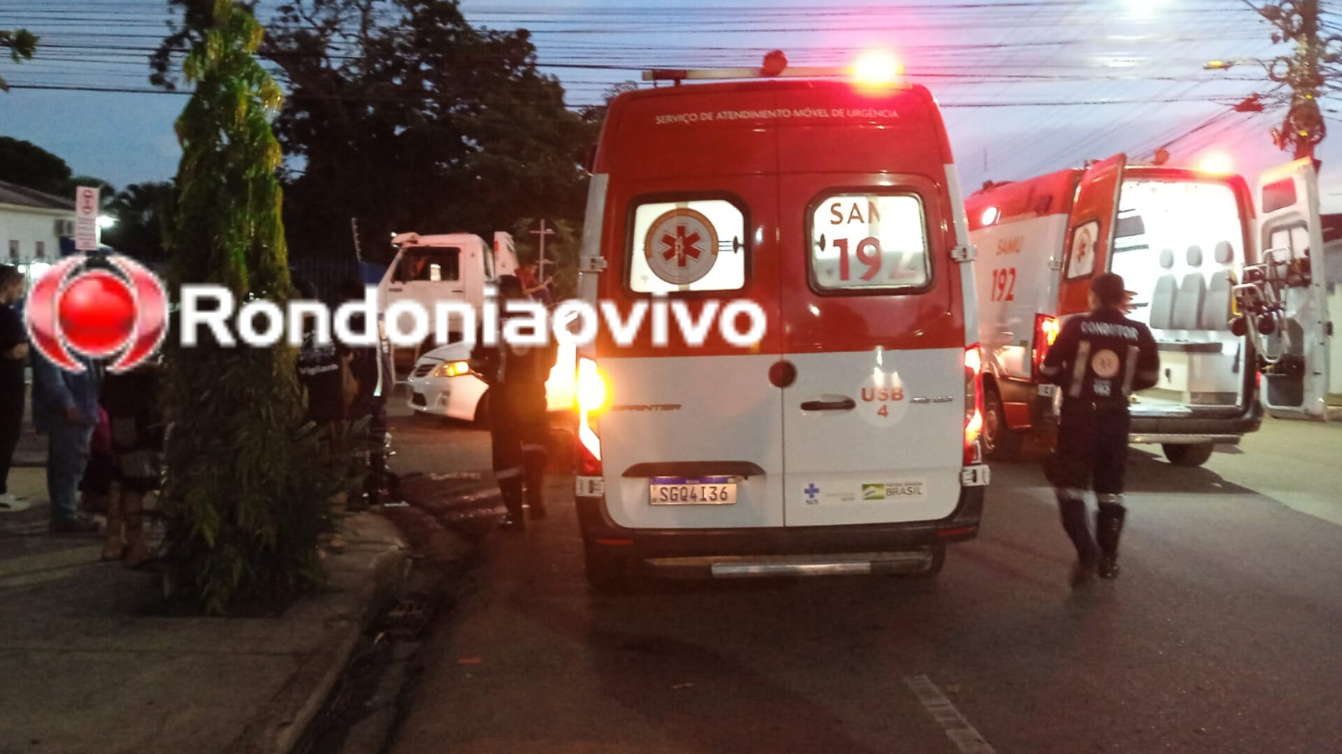 URGENTE: Acidente na Dom Pedro II deixa homem e mulher feridos 