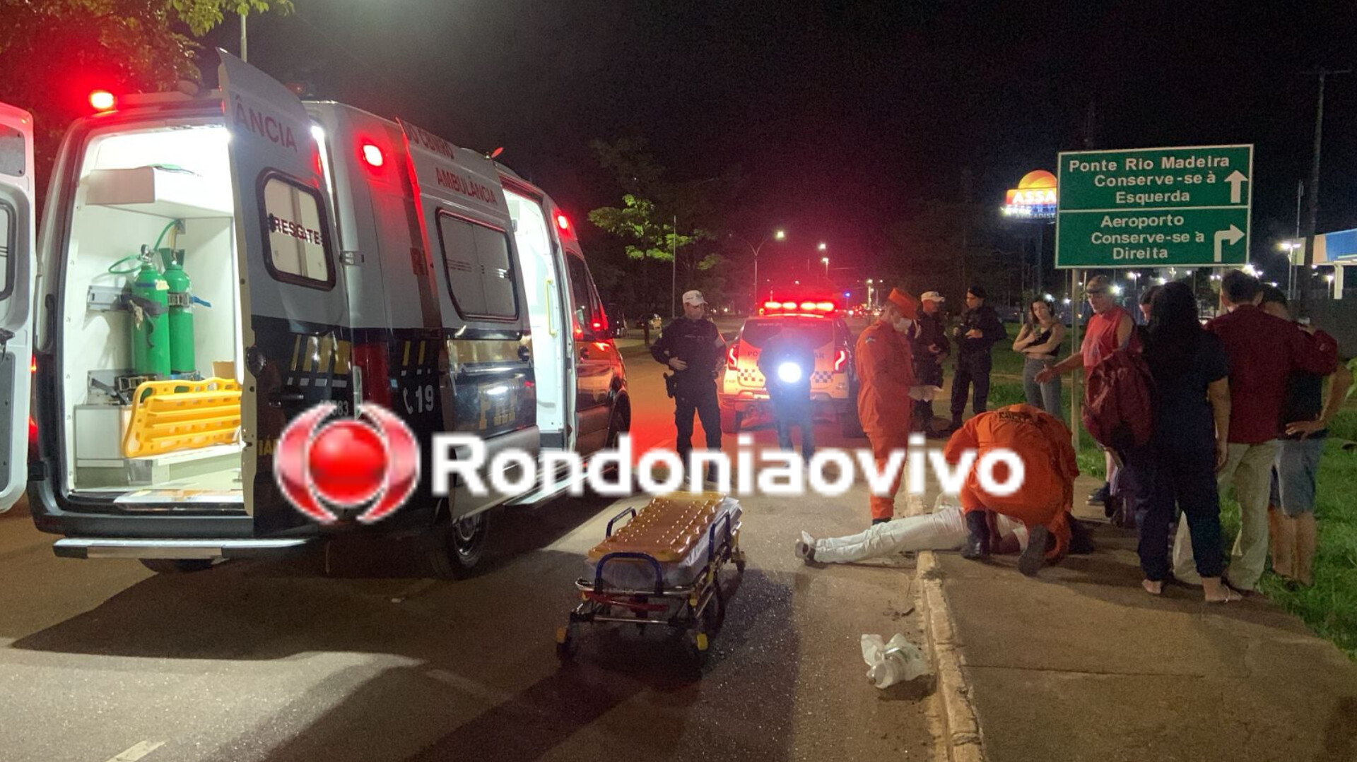 CAUSADOR FUGIU: Acadêmica fica desacordada ao ser atropelada na frente de faculdade 