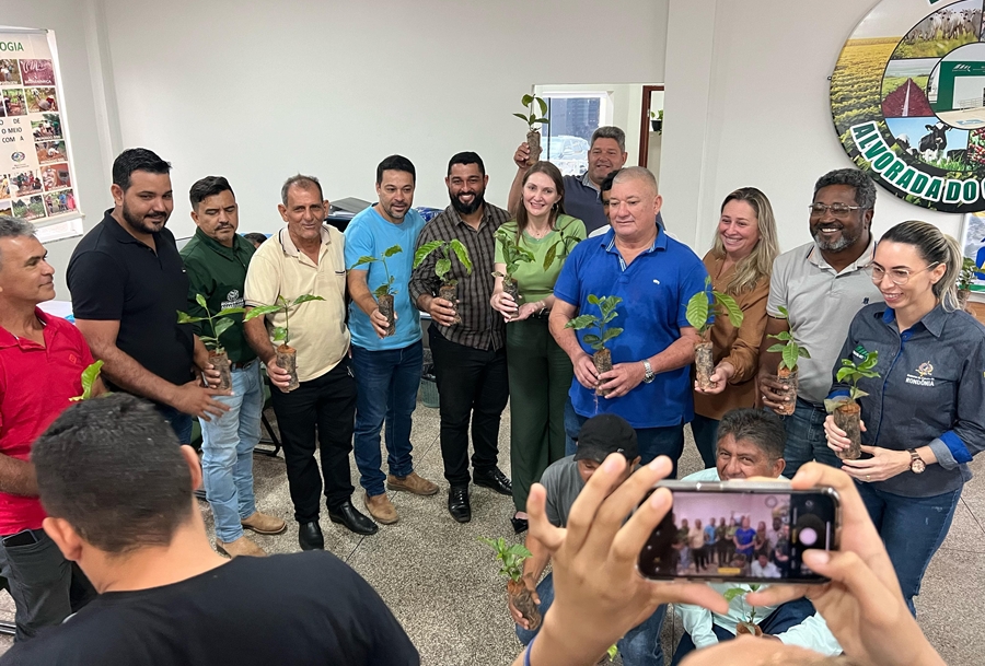 LEBRINHA: Deputada cumpre agenda no interior e destaca investimentos para os municípios