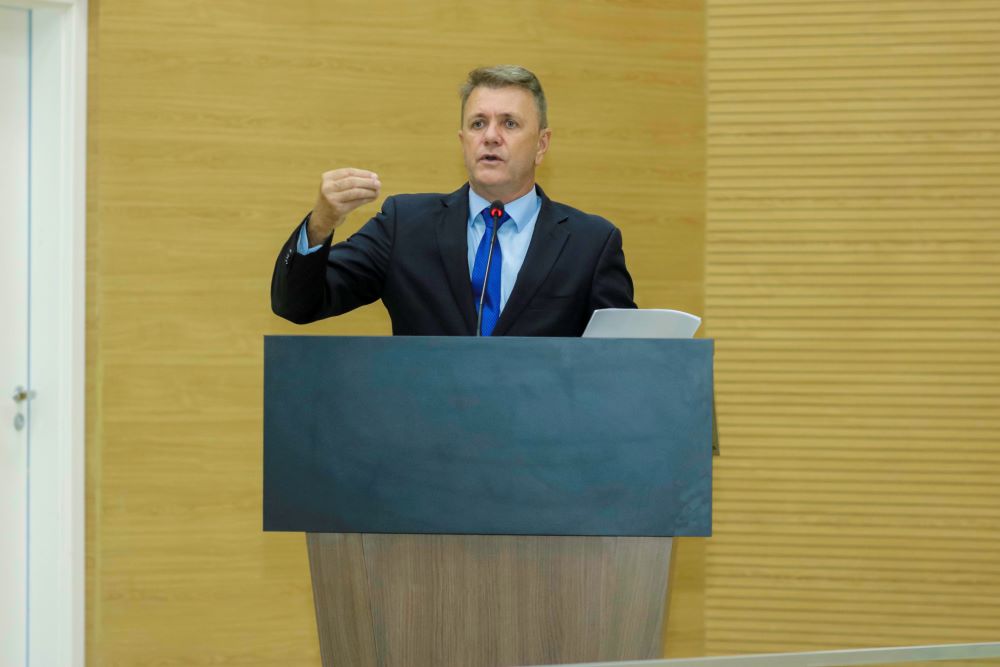 LUIZINHO GOEBEL: Deputado denuncia abandono e cobra pavimentação da RO 13