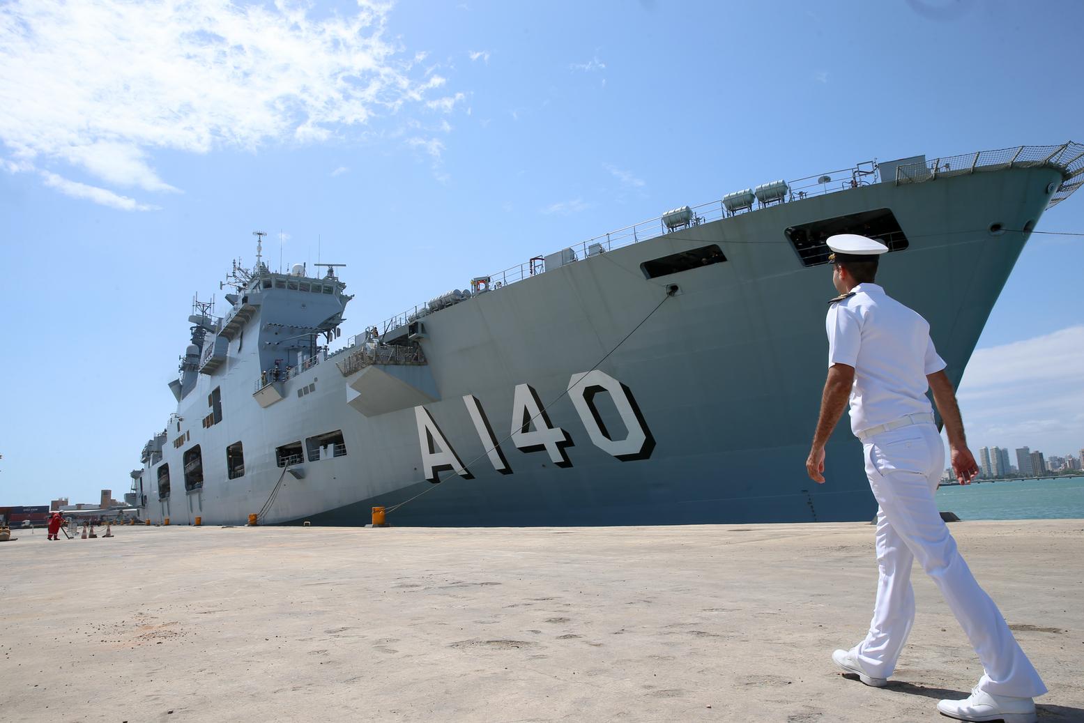 NACIONAL: Marinha abre seleção com mais de 400 vagas para oficiais