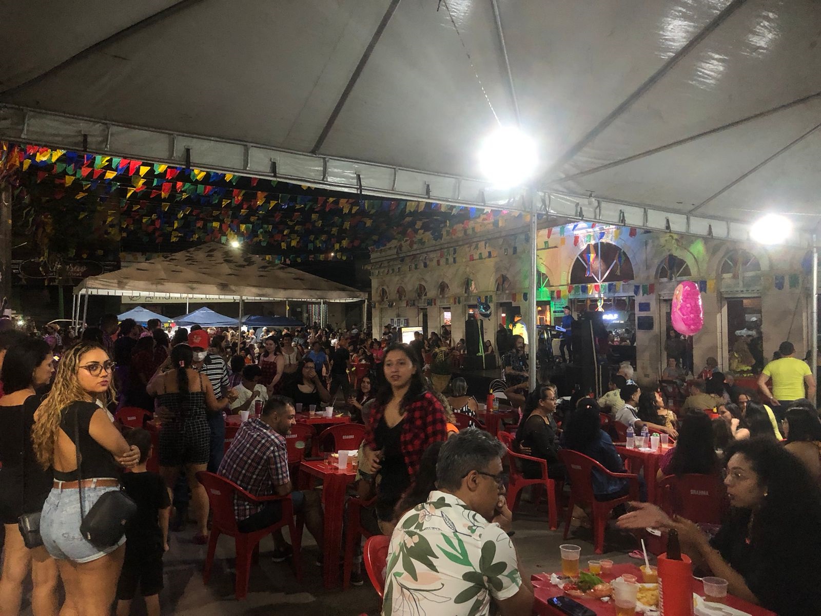 Mais de 40 músicos vão passar pelo palco do Mercado Cultural neste final de semana