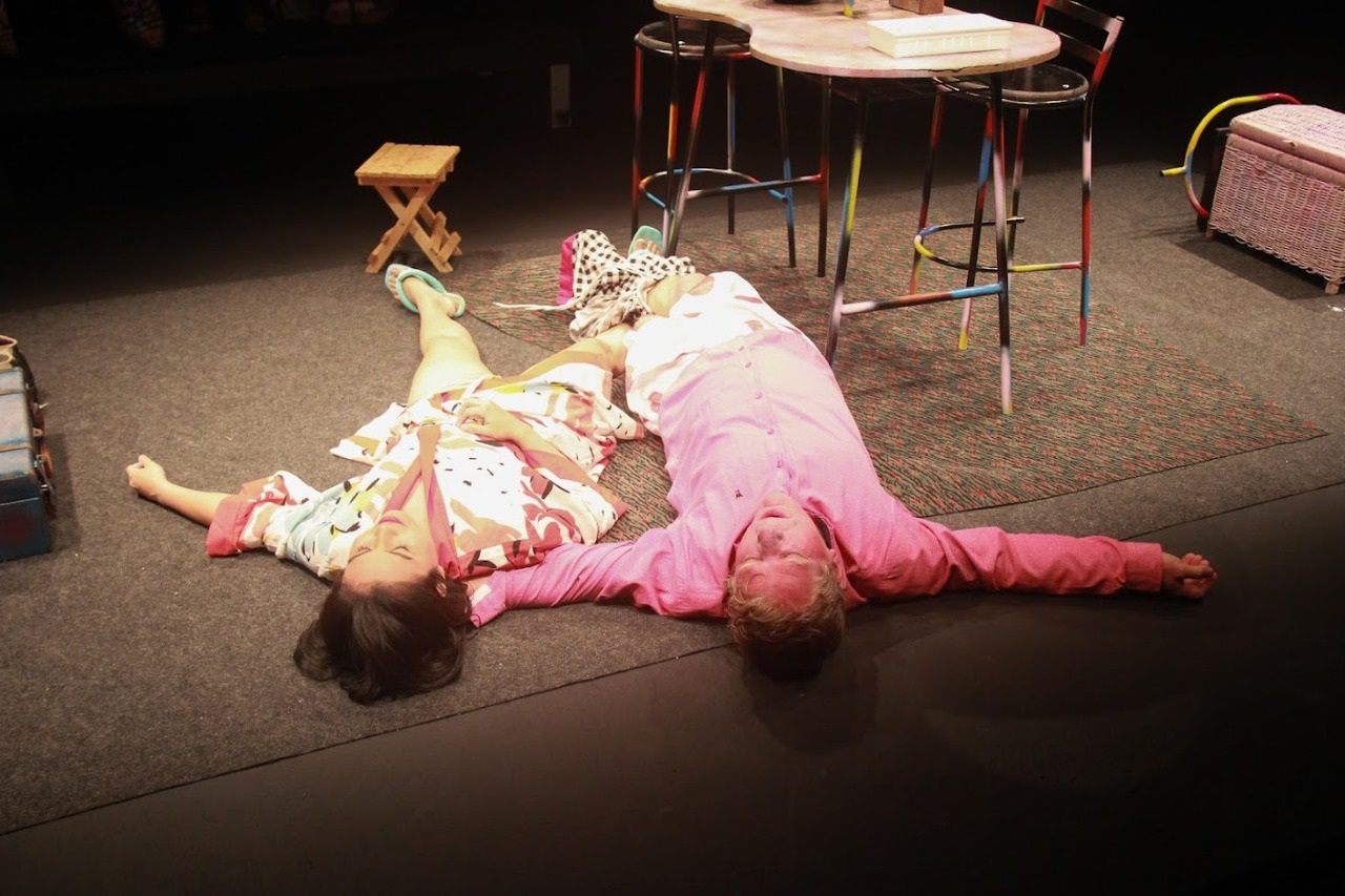 O IMAGINÁRIO: Espetáculo circense 'Meu amigo inglês' entra em temporada no Tapiri