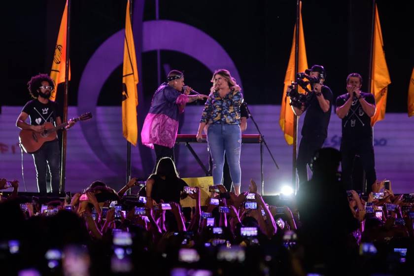 ASSISTA: Marília Mendonça lança Intenção, clipe gravado com Gaab