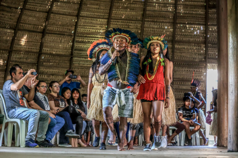 CULTURA LOCAL: Programa 'Visitação em Terra Indígena' fortalece etnoturismo em RO