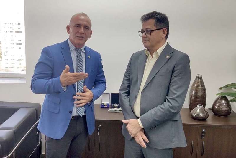 INVESTIMENTOS: Colorado do Oeste receberá iluminação após recursos de Ezequiel Neiva