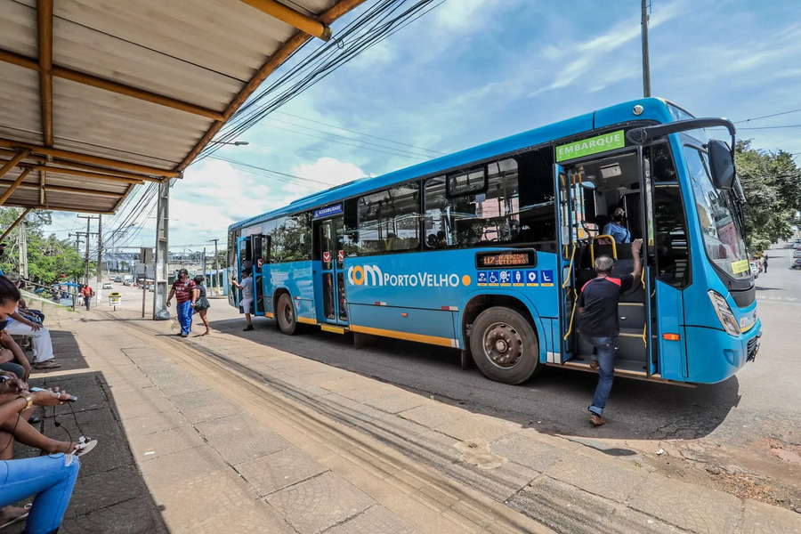 MOBILIDADE: Usuários do transporte coletivo devem ficar atentos à mudança de rota dos ônibus na av. Calama