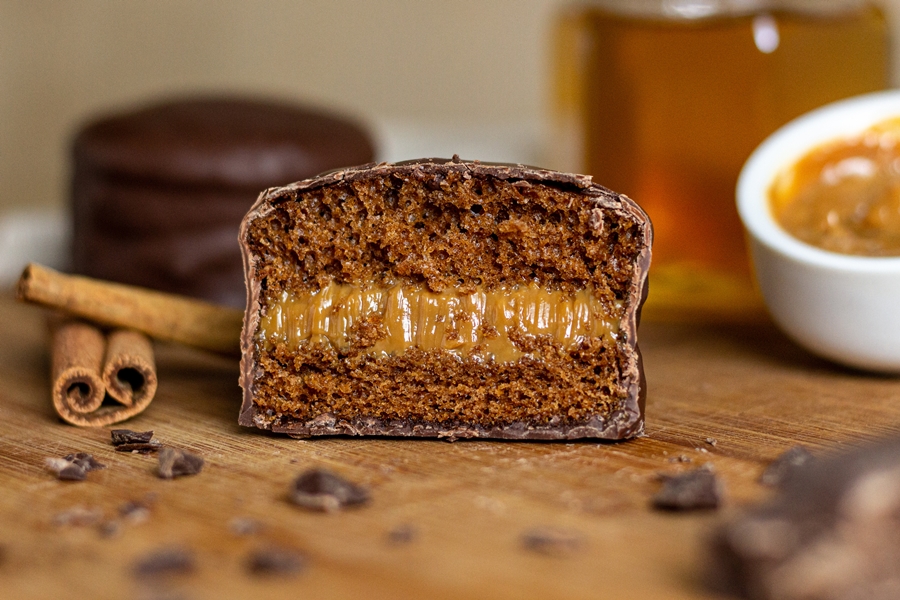 SABOROSO: Aprenda a fazer pão de mel recheado para adoçar sua Páscoa