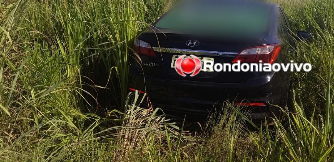 MORAR MELHOR: Carro roubado de motorista de aplicativo é encontrado escondido em mata