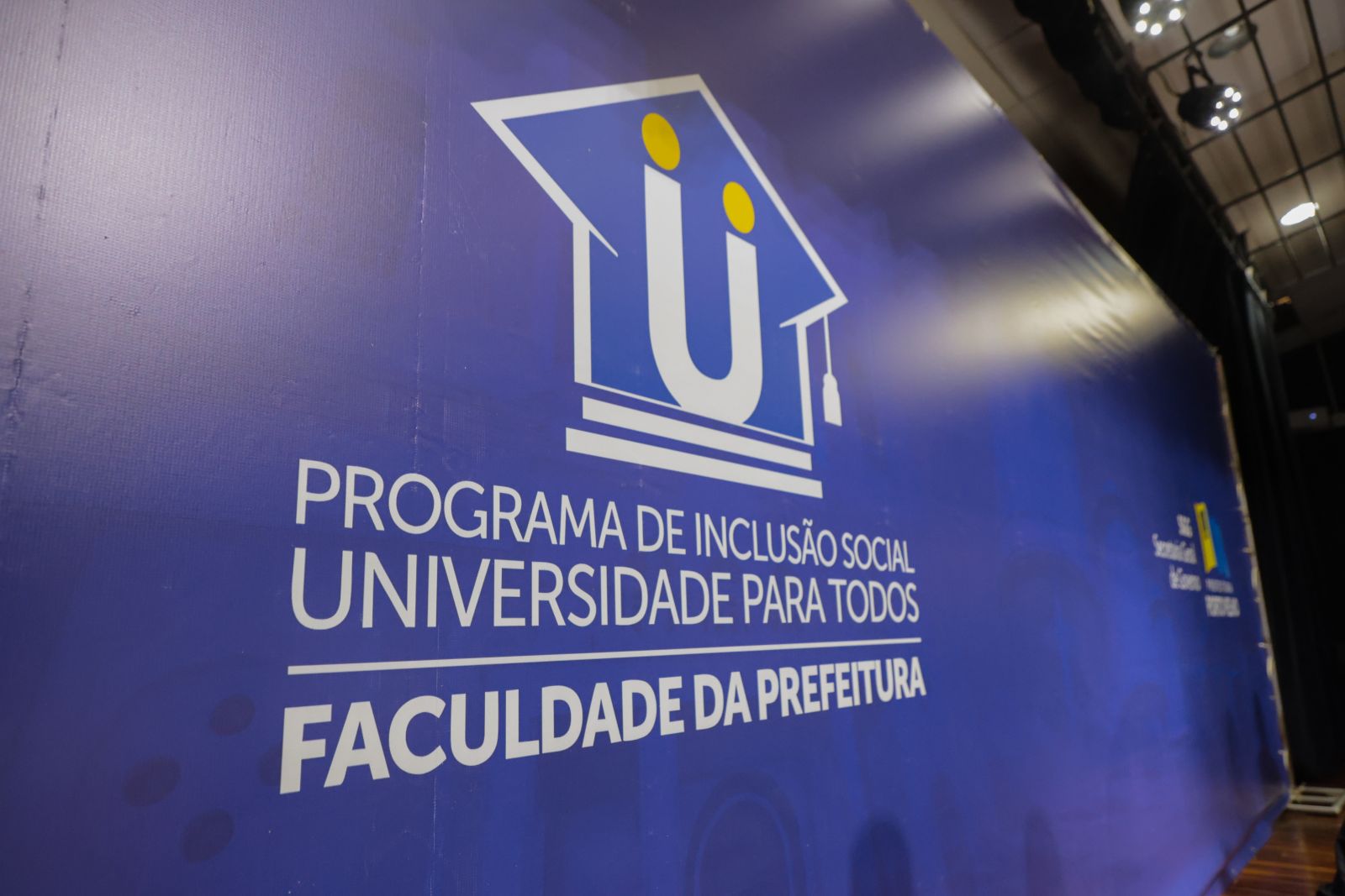 EDUCAÇÃO SUPERIOR: Faculdade da Prefeitura oferta 415 vagas; inscrições vão até dia 21 de janeiro