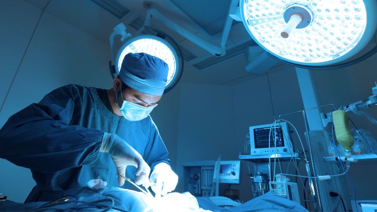 MEDICINA ESTÉTICA: Investimento em tecnologia faz com que procedimentos cirúrgicos sejam cada vez menos invasivos