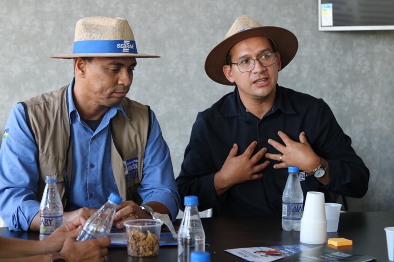 ALINHAMENTO: Turismo em debate no espaço do Sebrae na Rondônia Rural Show