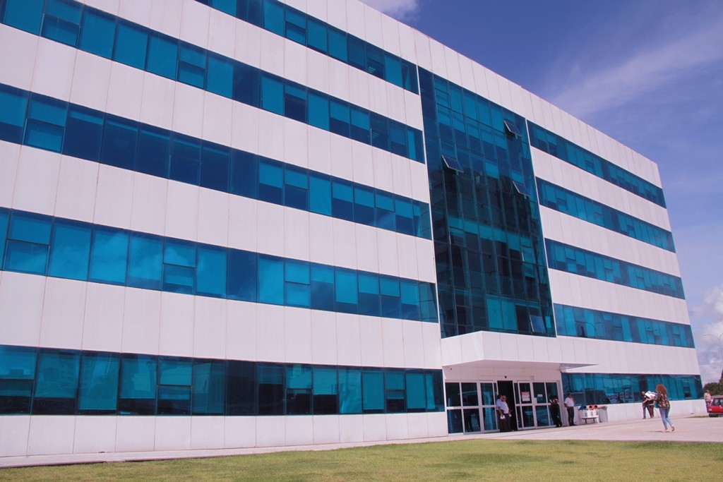 CERTAME DUVIDOSO: Concurso da Seduc sob suspeita de contratação sem licitação e fraude nas cotas