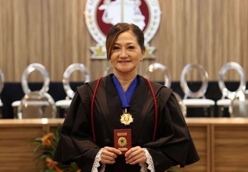 MERECIMENTO: Emilia Oiye toma posse como procuradora de Justiça no MPRO ...