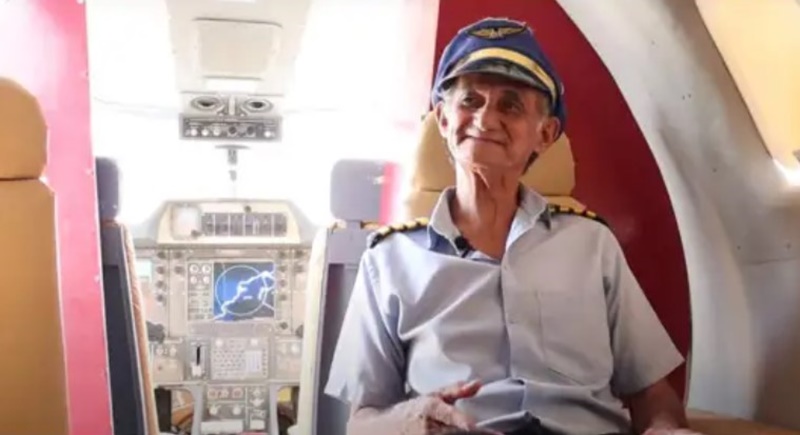 CONVIDADO: Aposentado que construiu réplica de jato em RO irá conhecer Embraer