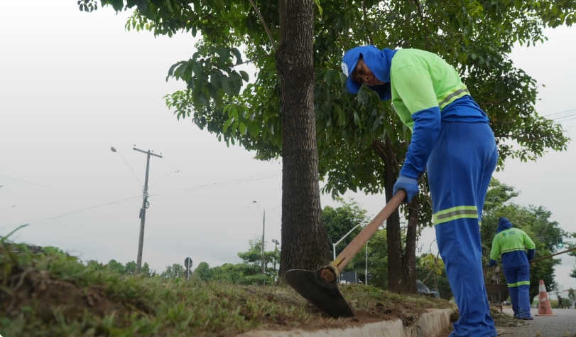 SATISFAÇÃO: Cidade limpa muda rotina e anima trabalhadores no município
