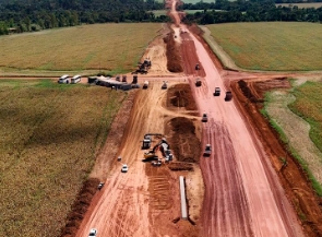 EM PORTO VELHO: Obras do acesso ao Porto Novo avançam e reforçam desenvolvimento logístico de RO