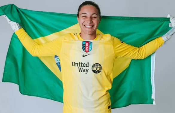 DE REVELAÇÃO A INDICADA: A trajetória de Lorena até a Bola de Ouro