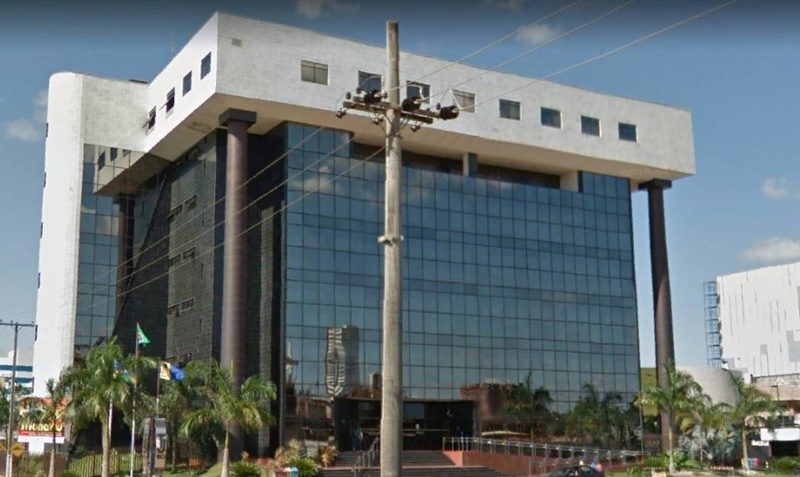 DATA: 10ª Vara Cível da capital convida partes para agendamento de audiências