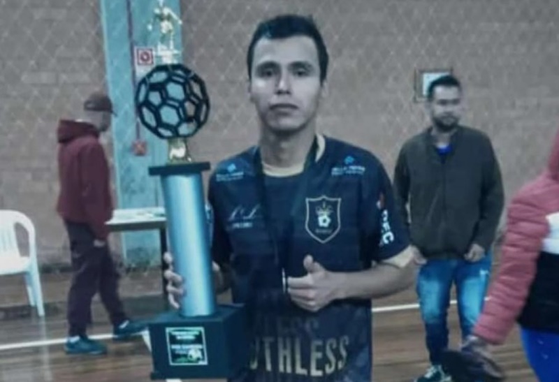FUTSAL: Jogador morre com tiro na cabeça durante partida de futebol