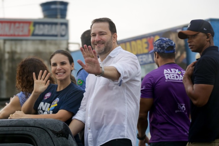 ARIQUEMES: Mega carreata de apoio a Alex Redano reúne mais de 800 carros
