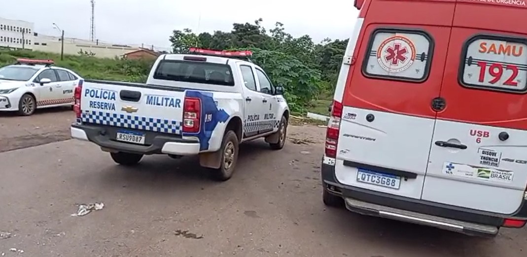 VÍDEO: Dupla é baleada por vítima de roubo na região central de Porto Velho 