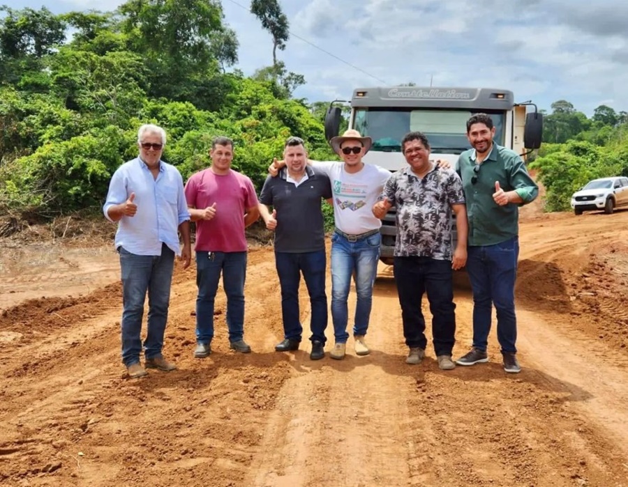 OBRAS: Atendendo pedido de Márcio Pacele prefeitura conclui construção de ponte em Extrema