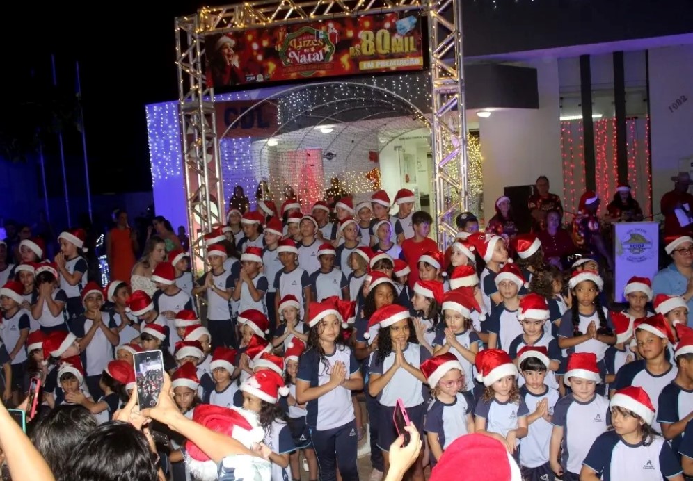 OURO PRETO: Campanha Luzes de Natal vai premiar com R$ 80 mil lojistas e consumidores