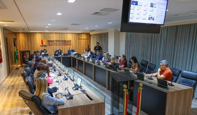 MPRO: Reunião com 52 municípios debate educação digital e proteção de crianças