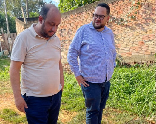 WANOEL MARTINS: Vereador visita bairro Triângulo para dialogar com moradores