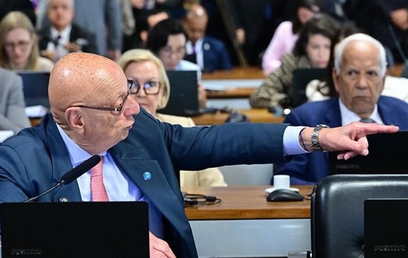 PENAS REDUZIDAS: Comissão do Senado aprova PL da Dosimetria; texto vai a Plenário